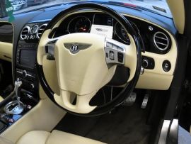 BENTLEY carbon fiber enhanced - custom steering wheel 