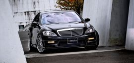 WALD MERCEDES BENZ S-CLASS W221 M/C after  'BLACK BISON' BODY KIT